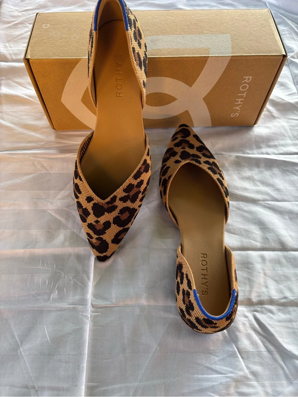 Rothys chic leopard